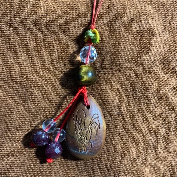 Lucky Charm Rooster Keychain - Picture 2 of 2